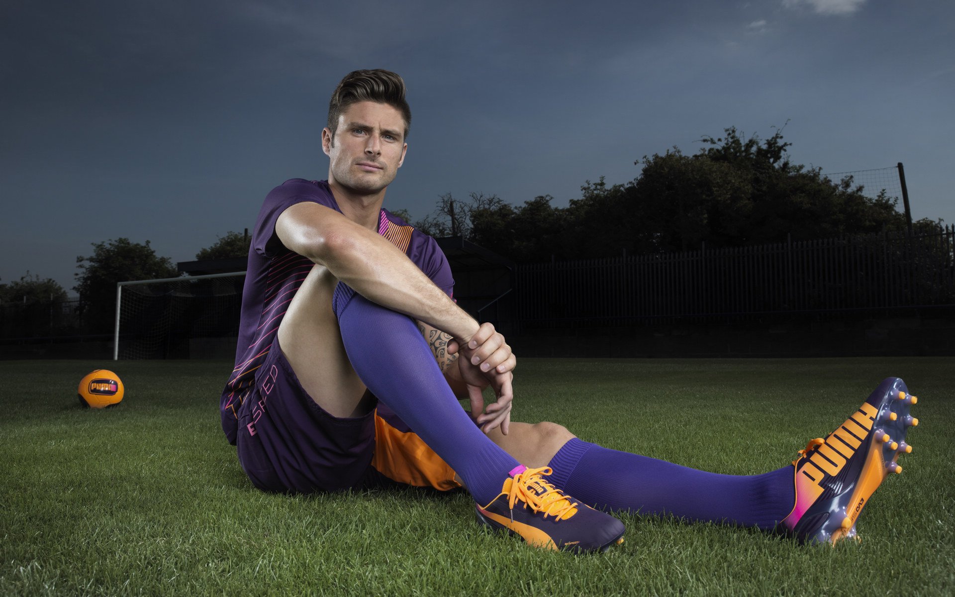 阿尔及利亚压制利物浦，拉什福德如何成为红魔关键先生？